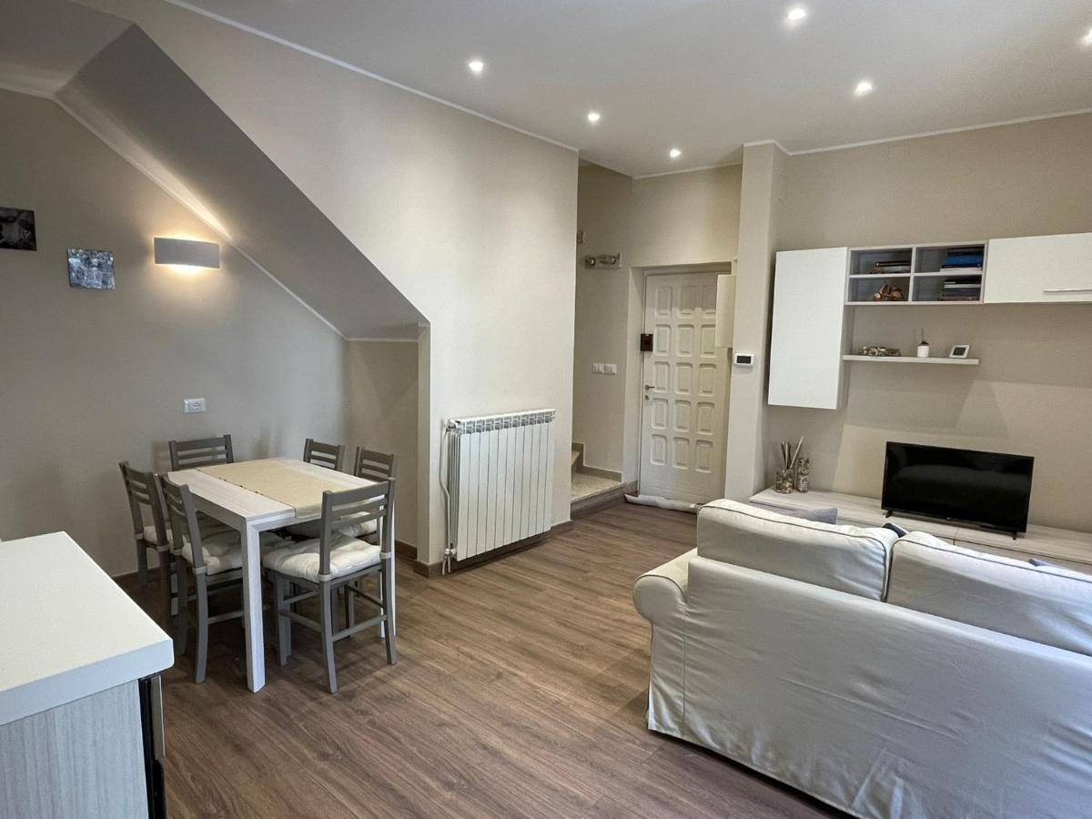 Appartamento Ca' Baci' Pigna Exterior photo